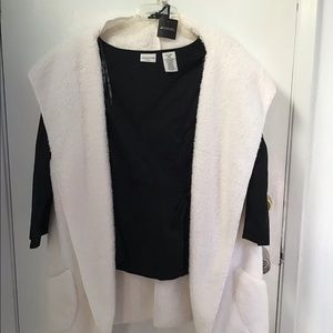 Warm Vest hoody.